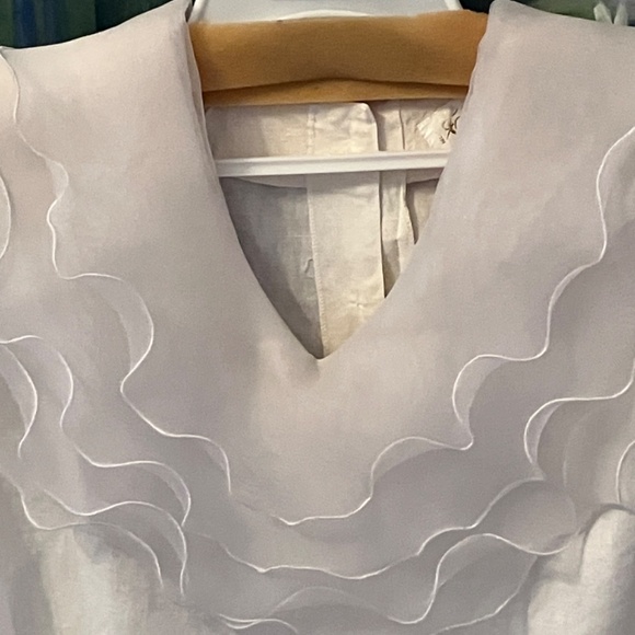 Fancy Linen Blouse - Picture 4 of 8